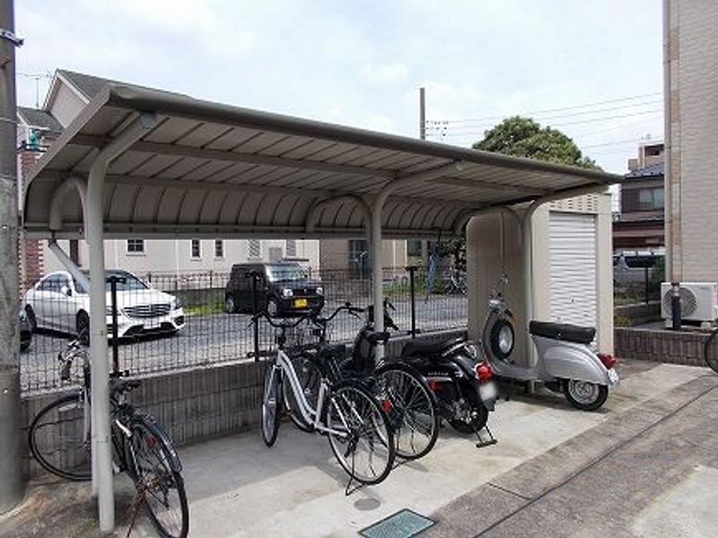 レオパレスグランベルク その他
