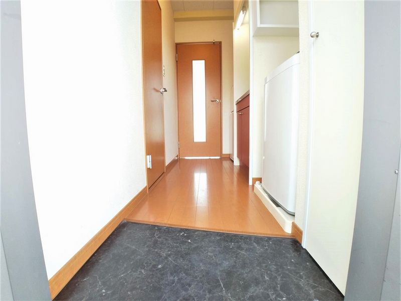 leopalace Shion Entrance