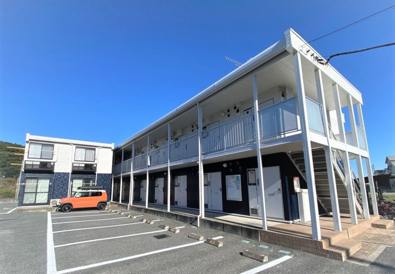 レオパレスリバストン　寄居 駐車場