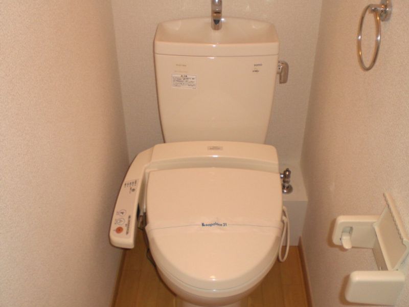 レオパレスアカデミア トイレ
