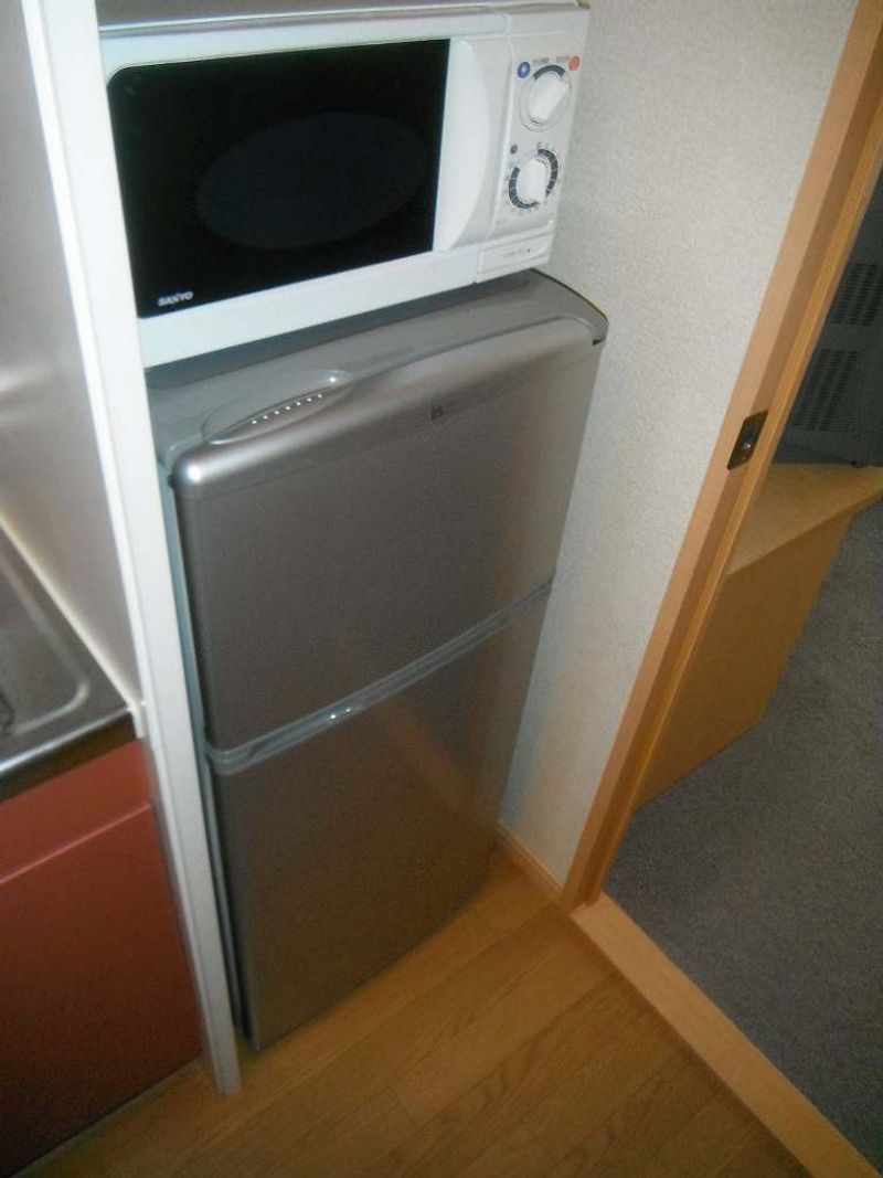 レオパレスメトロ六番町 その他