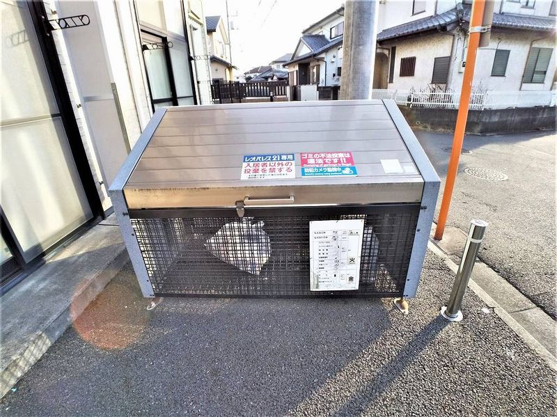 レオパレスラーク 共用部分
