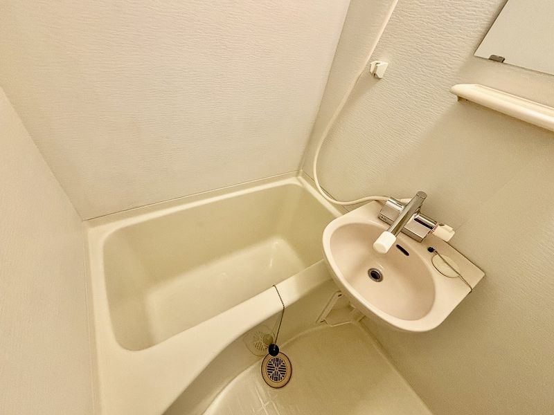 レオパレスコハギ 風呂
