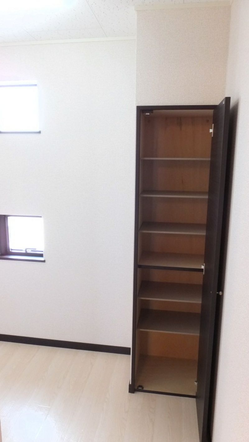 LEONEXT Fiore Kho lưu trữ