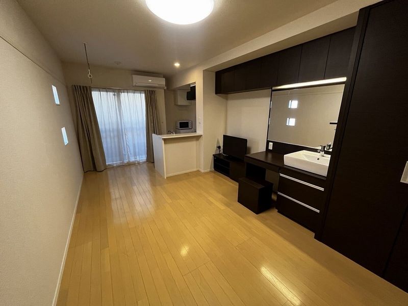 ミランダＪ　ヴィレッタ　Ⅱ 居間