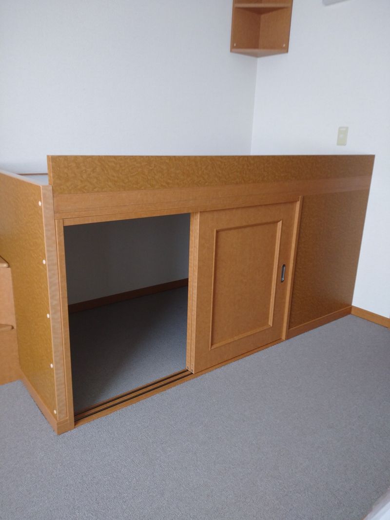 レオパレスＧｕｐｐｙ 収納