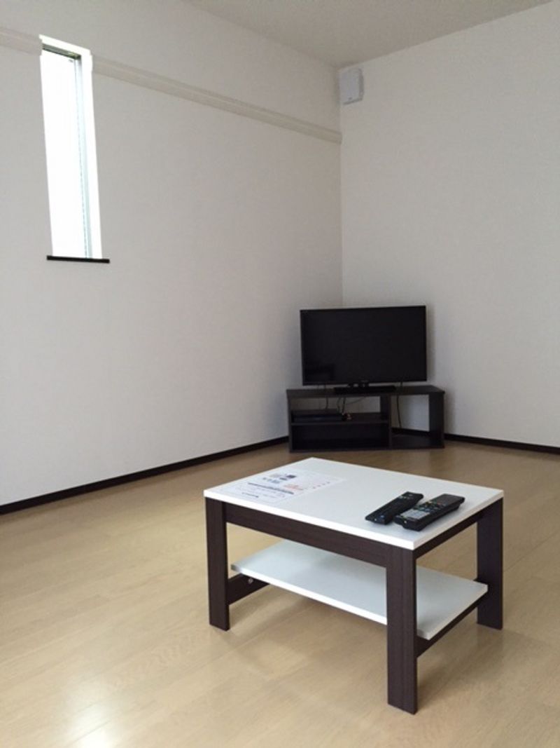 レオネクスト弦巻 居間