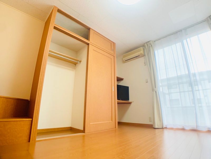 レオパレスフロンティア その他