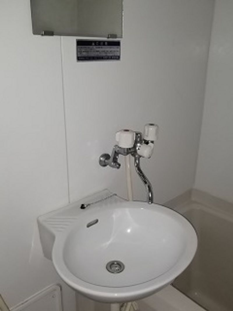 レオパレスシャイン 洗面台