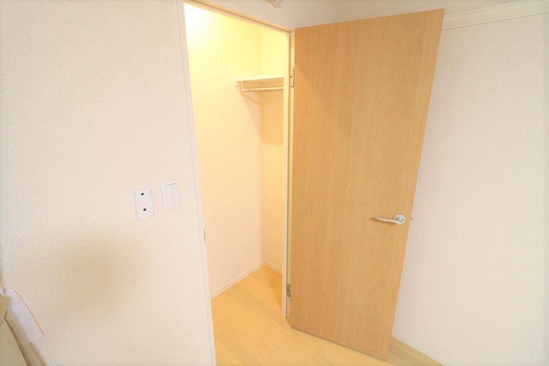 CLEINO SAGA Storage