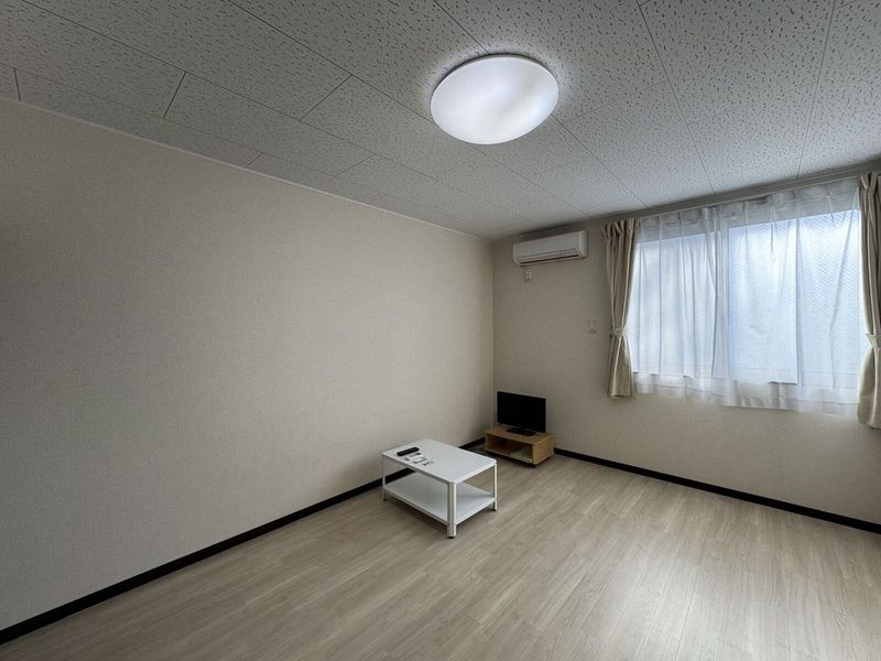 LEONEXT Orange Hills 거실