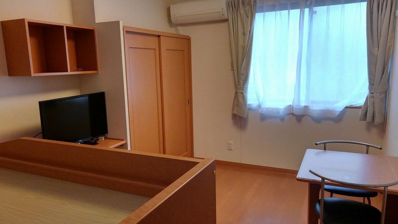 レオパレス深沢２丁目 バルコニー