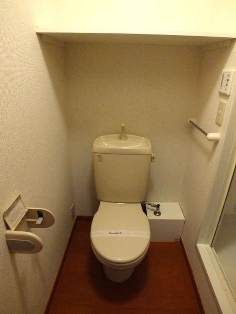 レオパレスアドミラーブル トイレ