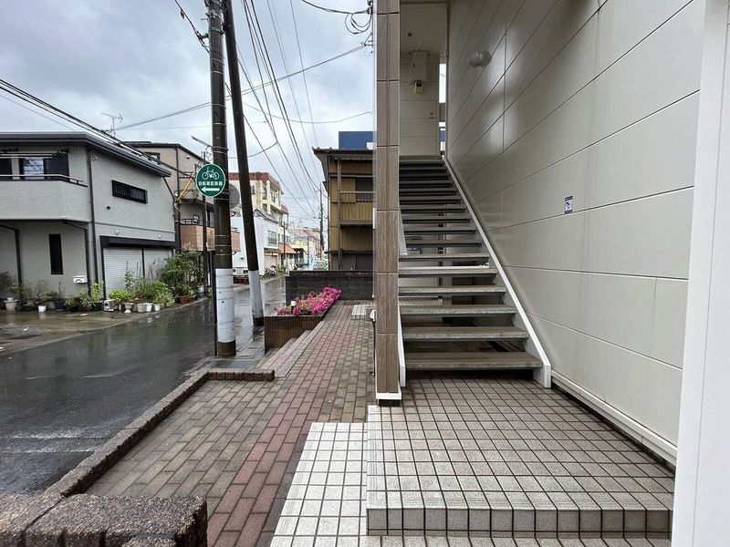 レオパレスクレスト 共用部分