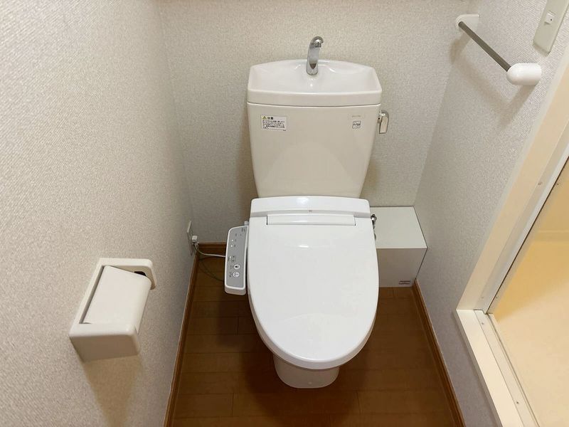 レオパレス美国 トイレ