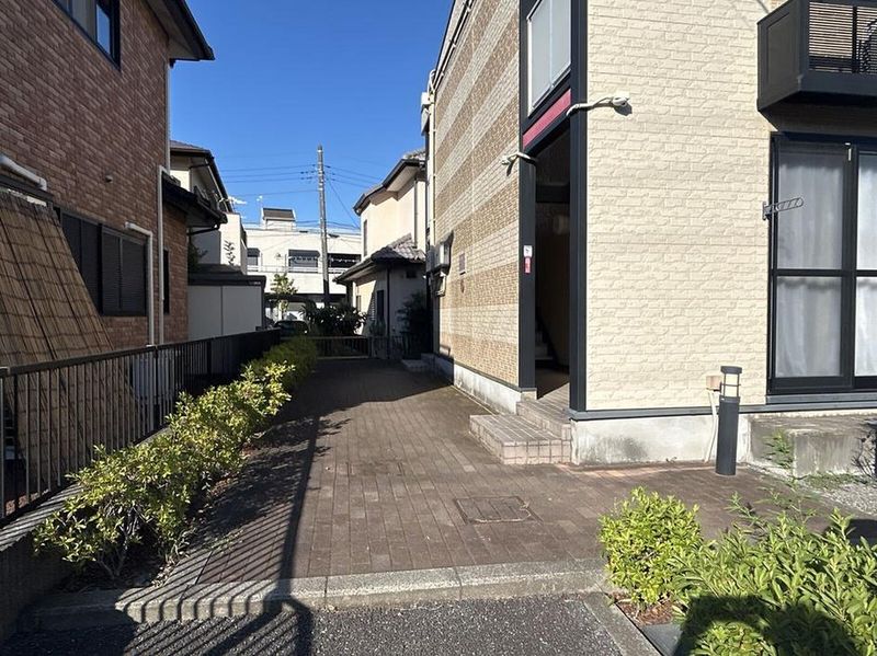 レオパレスＨＹＴⅡ エントランス