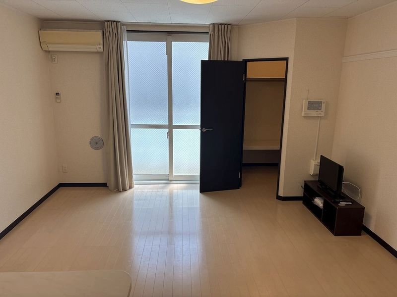 レオネクストタウンコートⅡ 居間