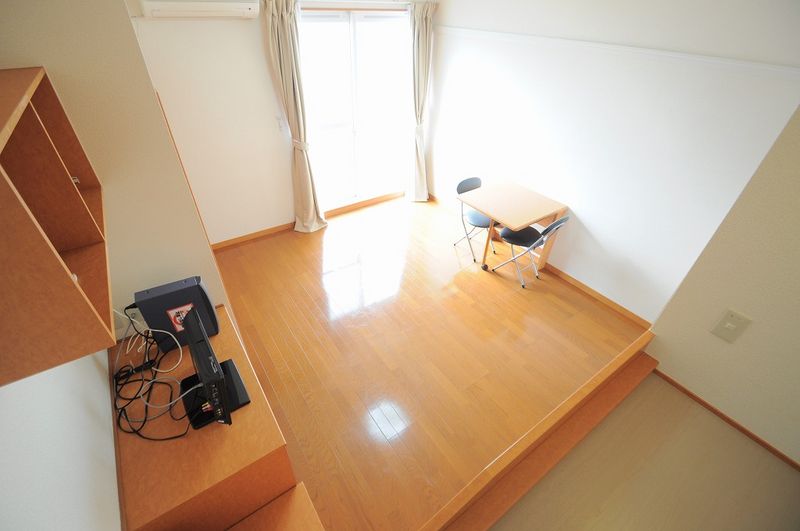レオパレスコート　ヤヒロ　Ⅱ 居間