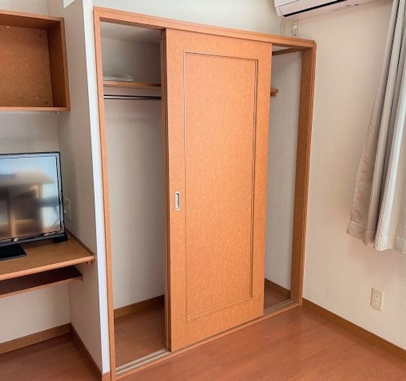 レオパレス旭２ 収納