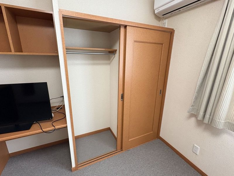 レオパレスエクセルハイムＣ 収納