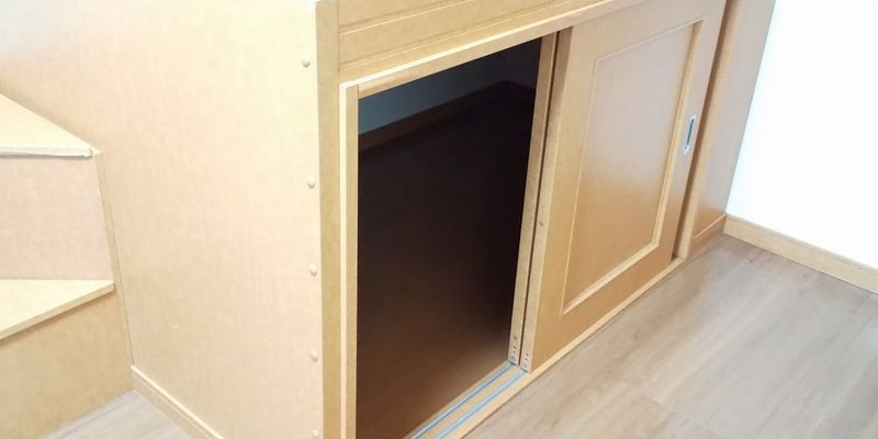 レオパレス宮本長栄 収納
