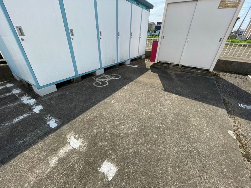 レオパレスフローラ 共用部分