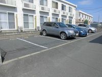 レオパレストスカーナ 駐車場