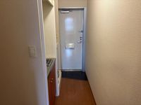 レオパレスサンマリーⅡ 玄関