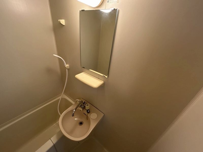 leopalace ASAGA II 세면대