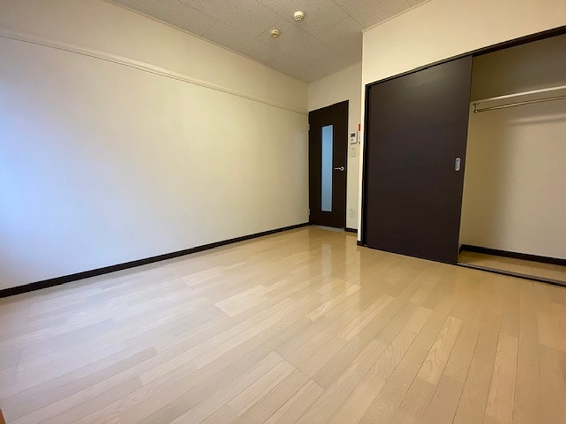 レオネクスト曳馬 居間