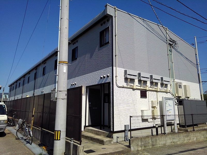 レオパレスダンダンめぐみ 外観