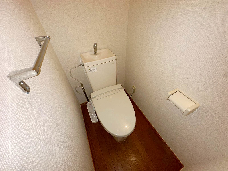 レオパレスソレーユ トイレ