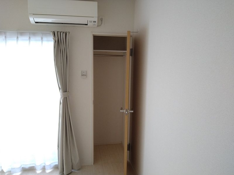 CLEINO Luce Gajin Kho lưu trữ