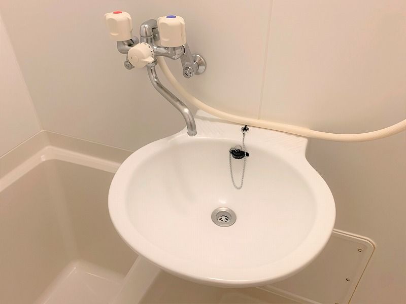 レオパレスサン　グリーン 洗面所