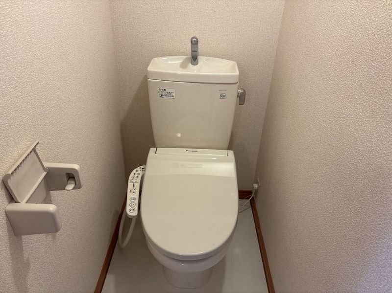 レオパレスＶＩＣＴＯＲＹＯＮＥ トイレ