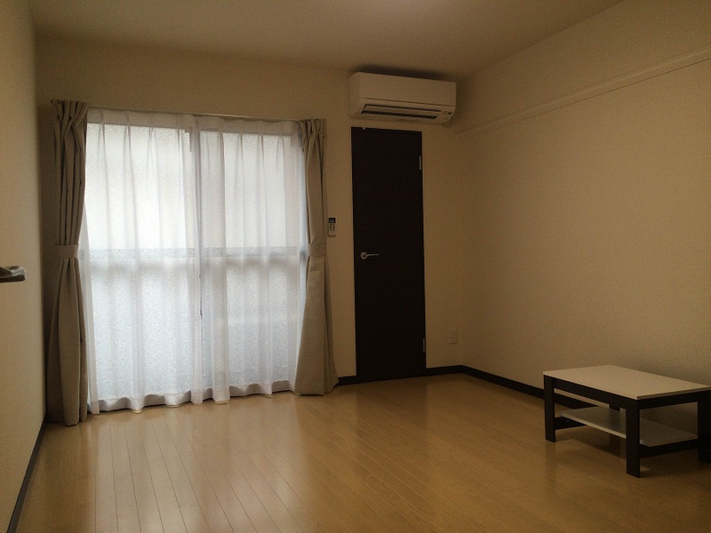 クレイノ長門 寝室