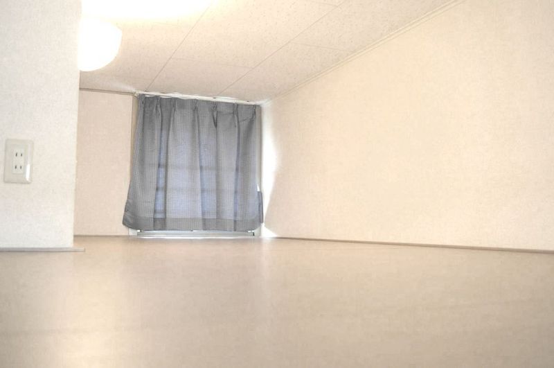 レオパレス偕楽 収納