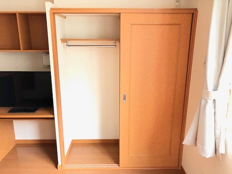 レオパレスクラージュⅡ 収納