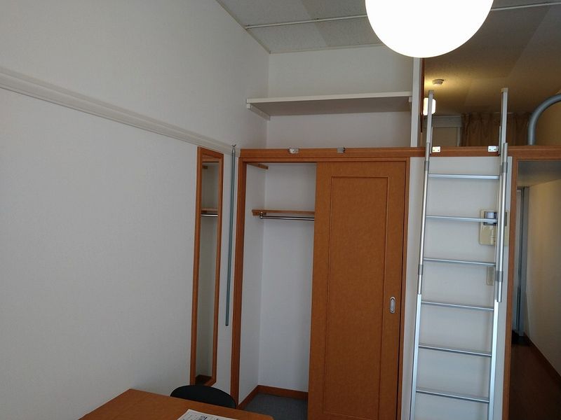 レオパレスデルタ 収納