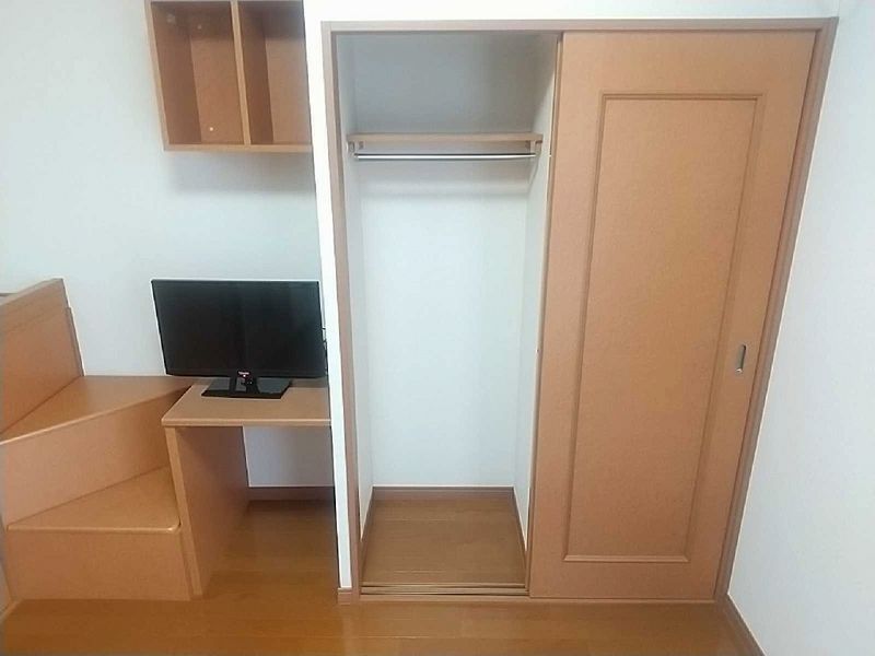 レオパレスエスペランサＣ 収納