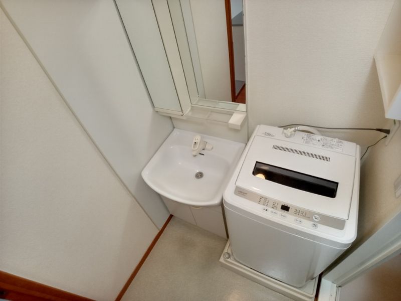 レオパレスコテナン阿見Ｃ 洗面台