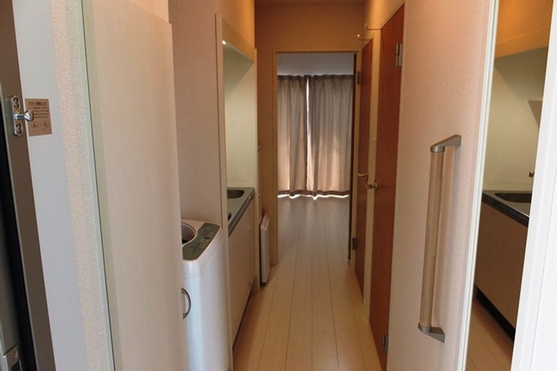 クレイノベルロサージュ 玄関