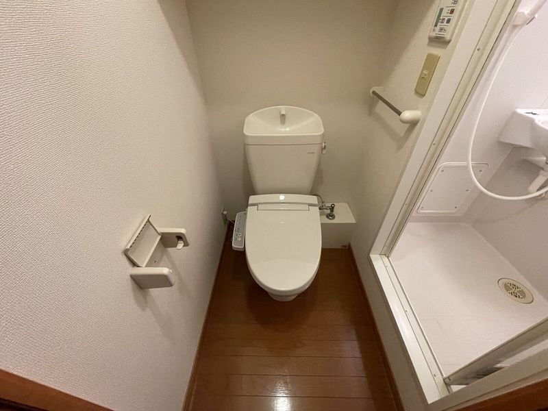 レオパレス足原 トイレ