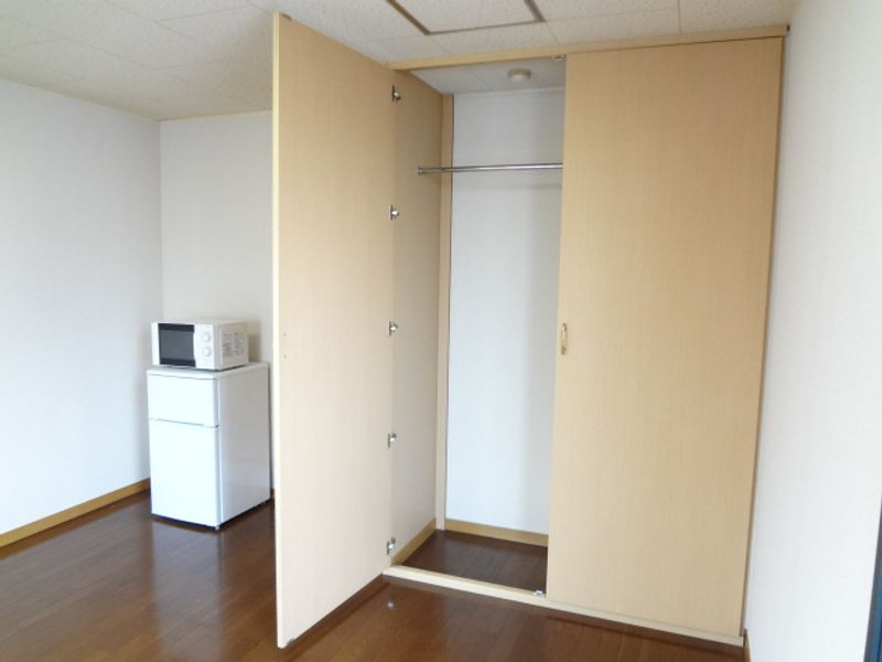 レオパレスＳＡＢＡ−Ⅰ 収納