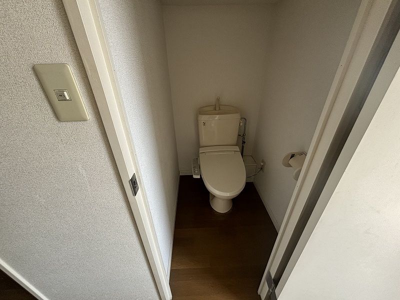 レオパレス長府東 トイレ