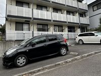 レオパレスＤＯＵＢＬＥＴＯＭＯ 駐車場