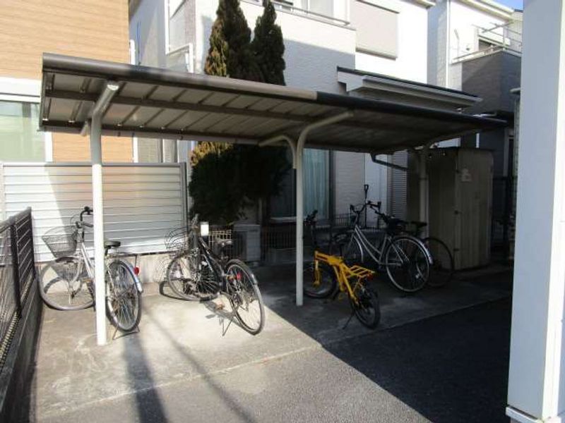 レオパレス西鶴間 共用部分