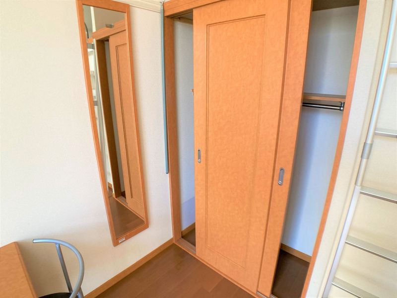 レオパレスＣａｓａ　Ｎａｐｏｌｉ 収納
