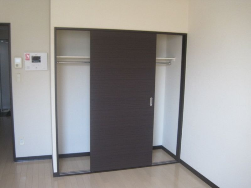 LEONEXT NAKAJUKU Storage