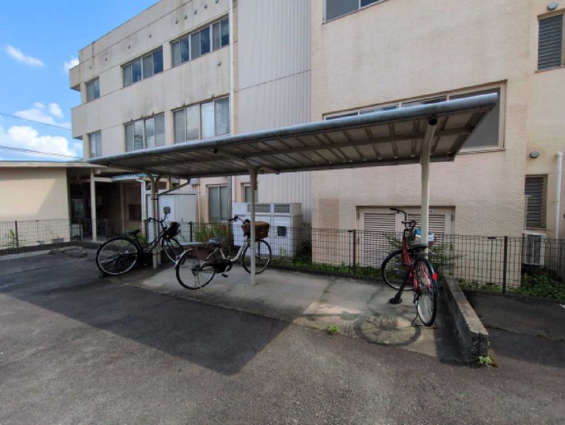 レオパレス睦 共用部分